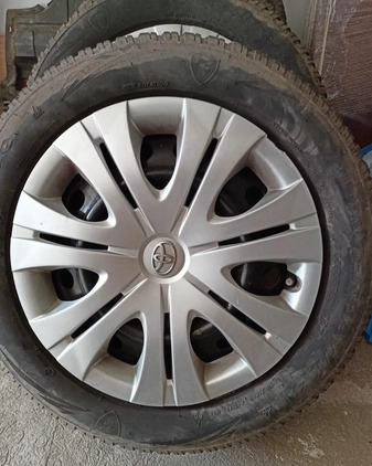 Toyota Avensis cena 20900 przebieg: 298596, rok produkcji 2009 z Błonie małe 277
